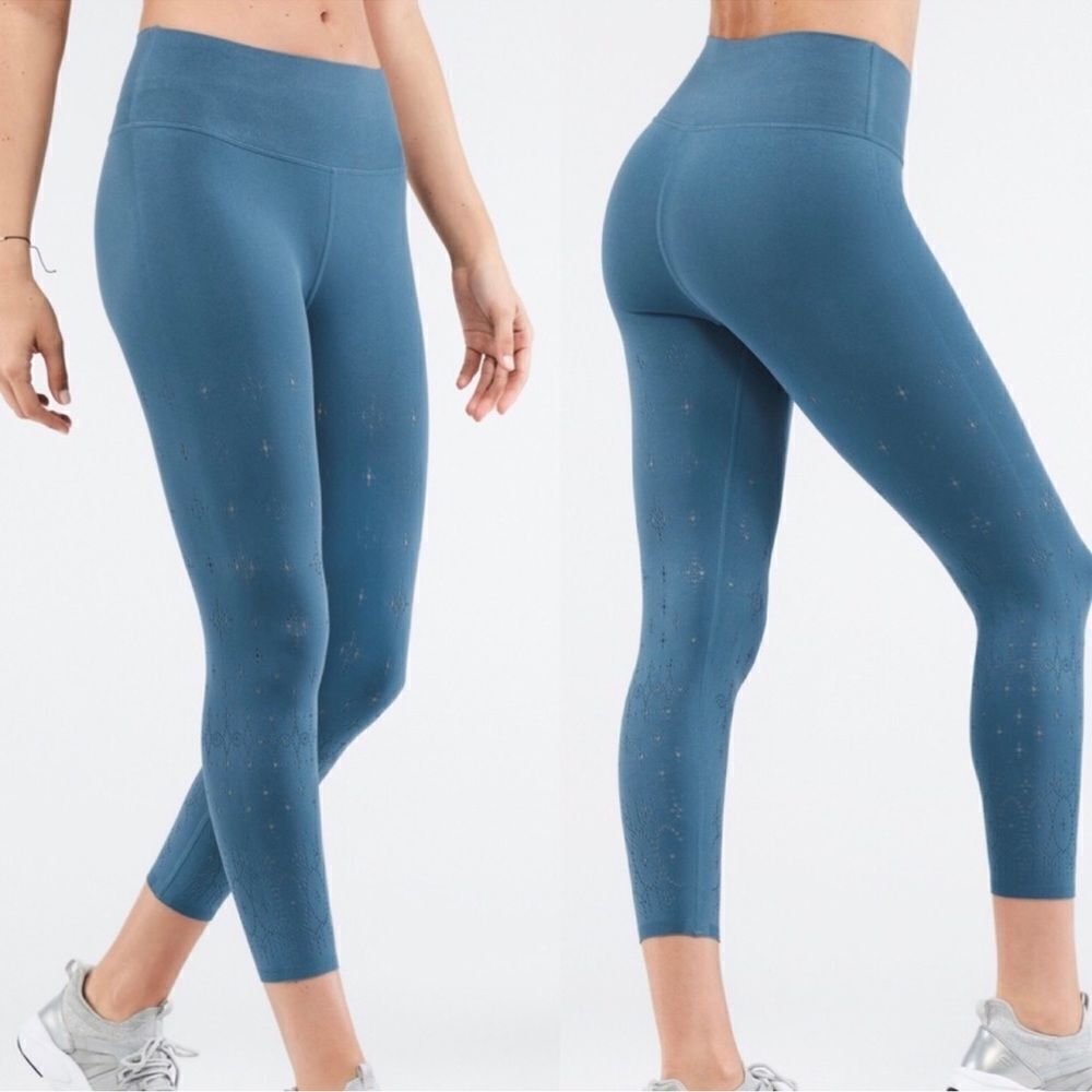 FABLETICS Sculptknit Eyelet High‎ Rise 25” Leggings C34